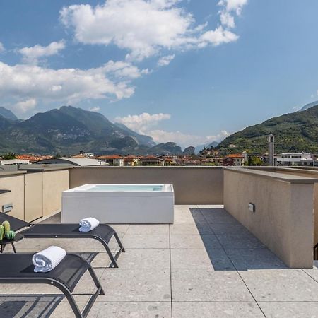 Essence - Charming Suites Riva del Garda Zimmer foto