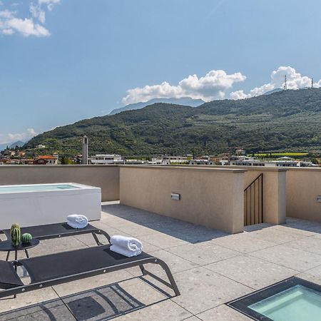 Essence - Charming Suites Riva del Garda Zimmer foto