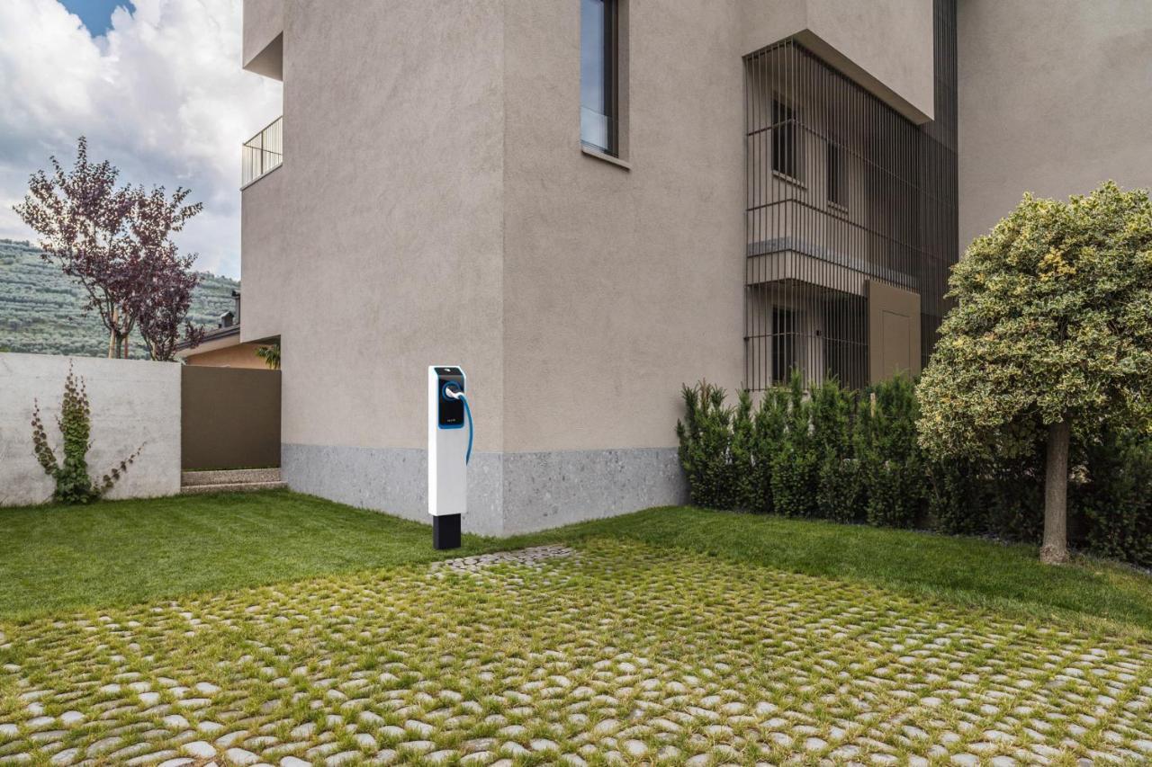 Essence - Charming Suites Riva del Garda Exterior foto