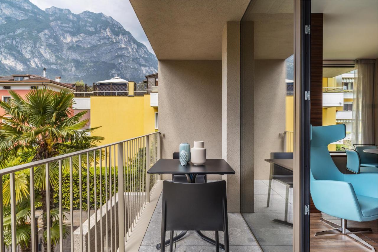 Essence - Charming Suites Riva del Garda Exterior foto