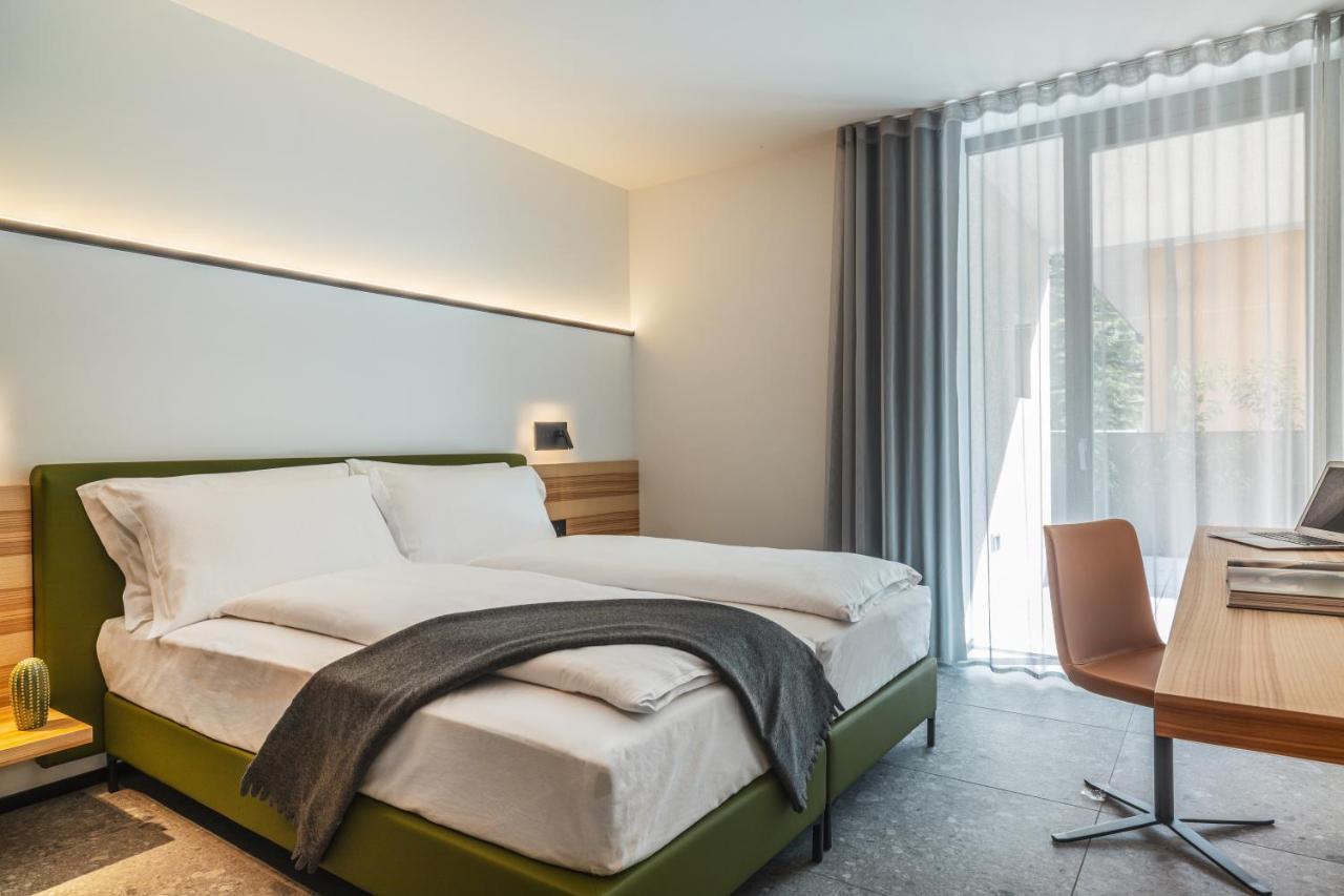 Essence - Charming Suites Riva del Garda Exterior foto