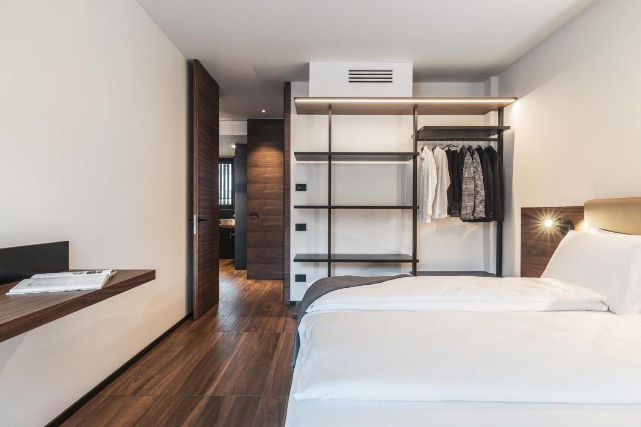 Essence - Charming Suites Riva del Garda Exterior foto