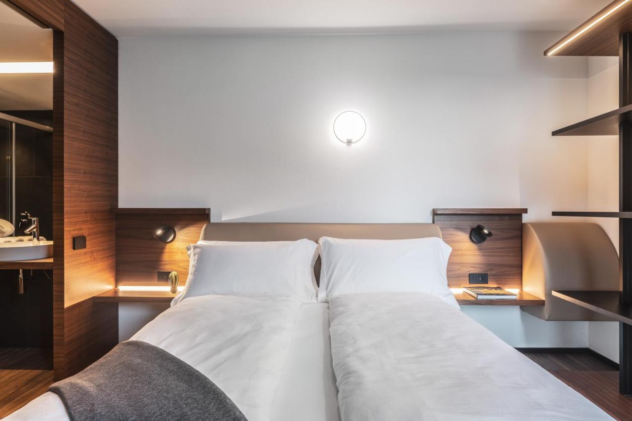Essence - Charming Suites Riva del Garda Exterior foto