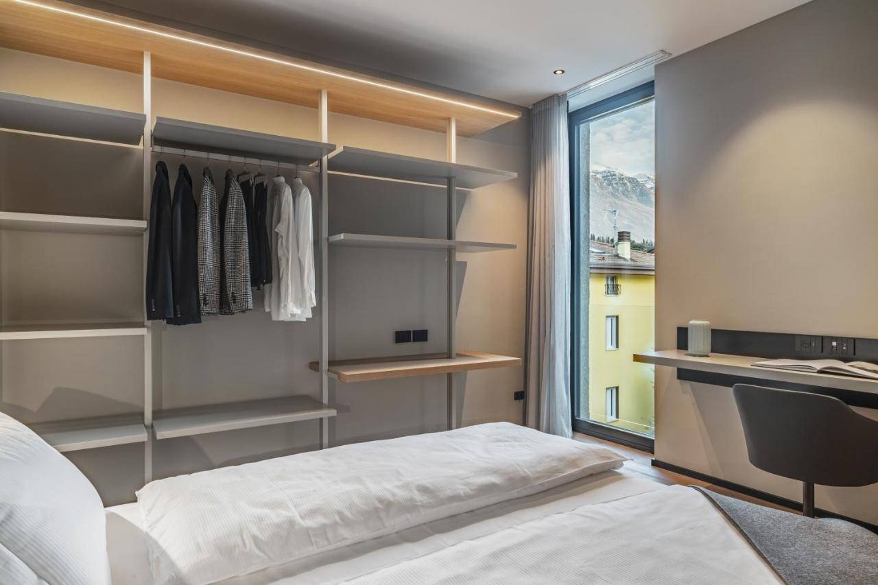 Essence - Charming Suites Riva del Garda Exterior foto