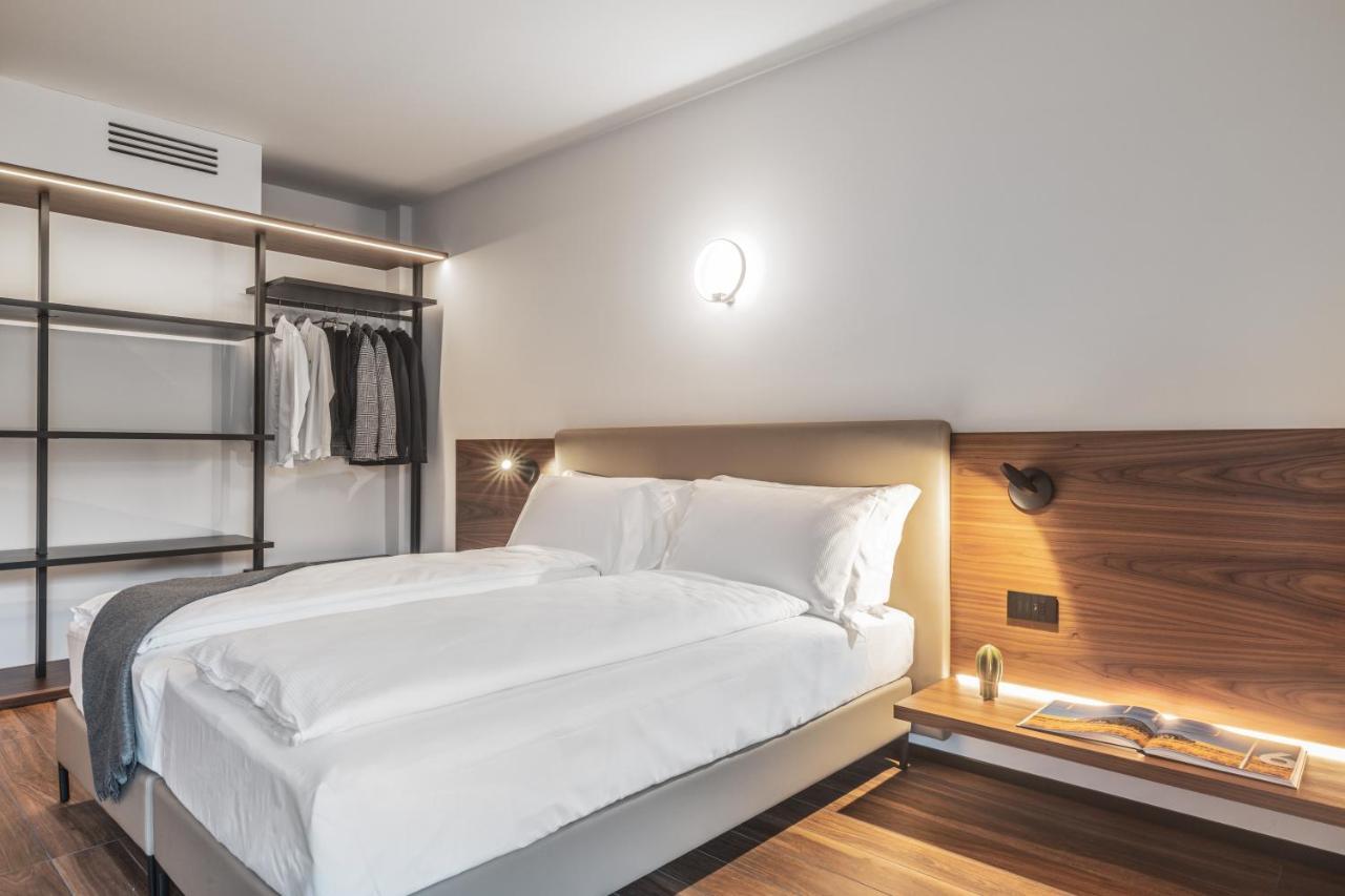 Essence - Charming Suites Riva del Garda Exterior foto