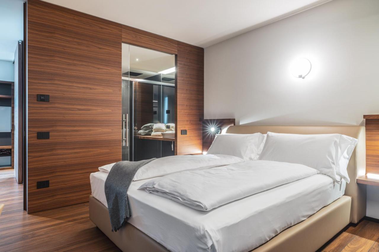 Essence - Charming Suites Riva del Garda Exterior foto
