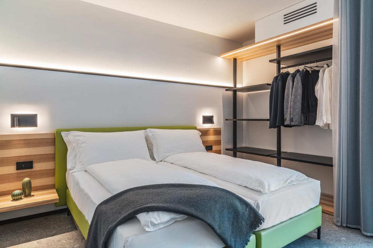 Essence - Charming Suites Riva del Garda Exterior foto