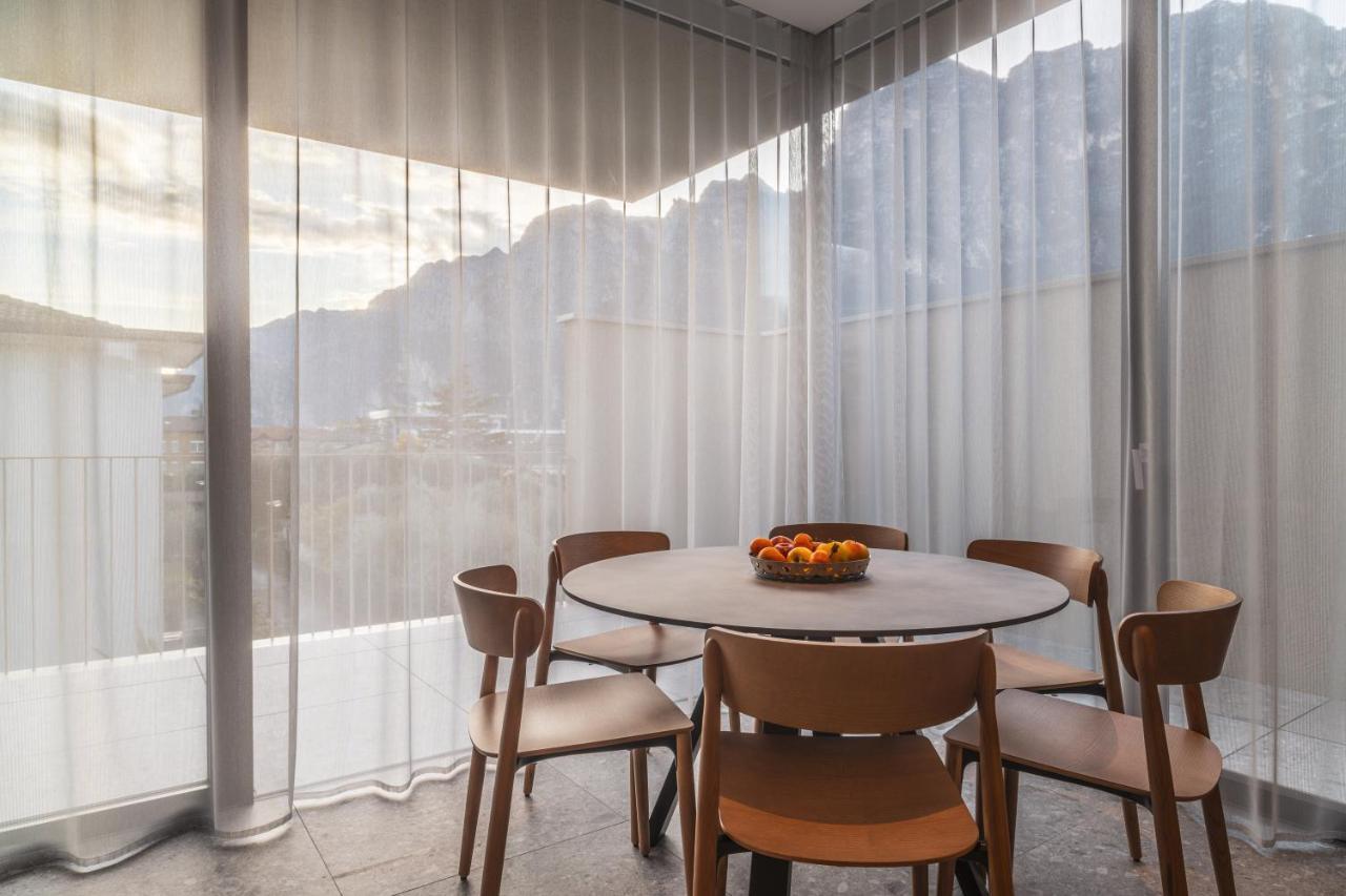 Essence - Charming Suites Riva del Garda Exterior foto