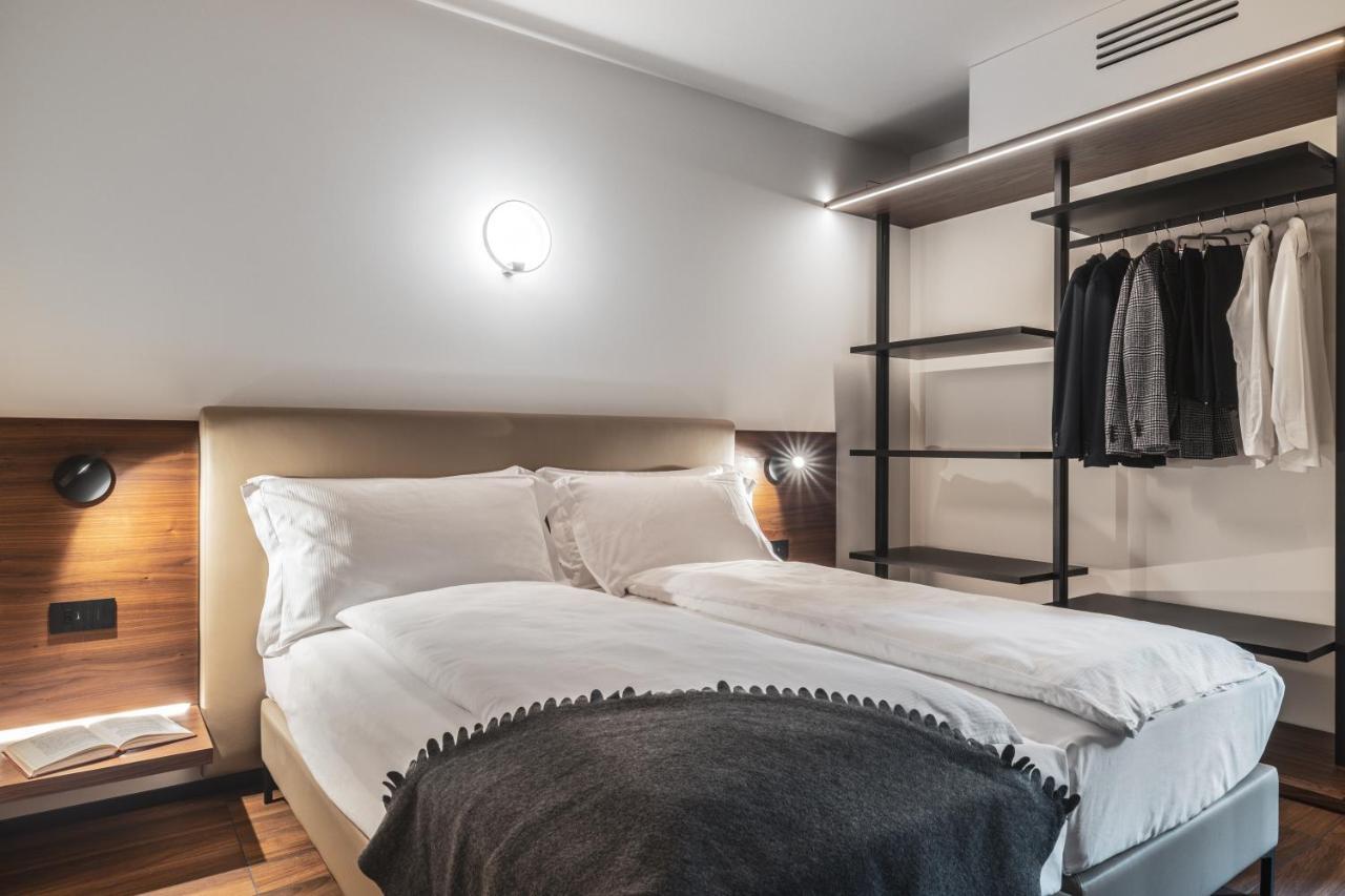 Essence - Charming Suites Riva del Garda Exterior foto